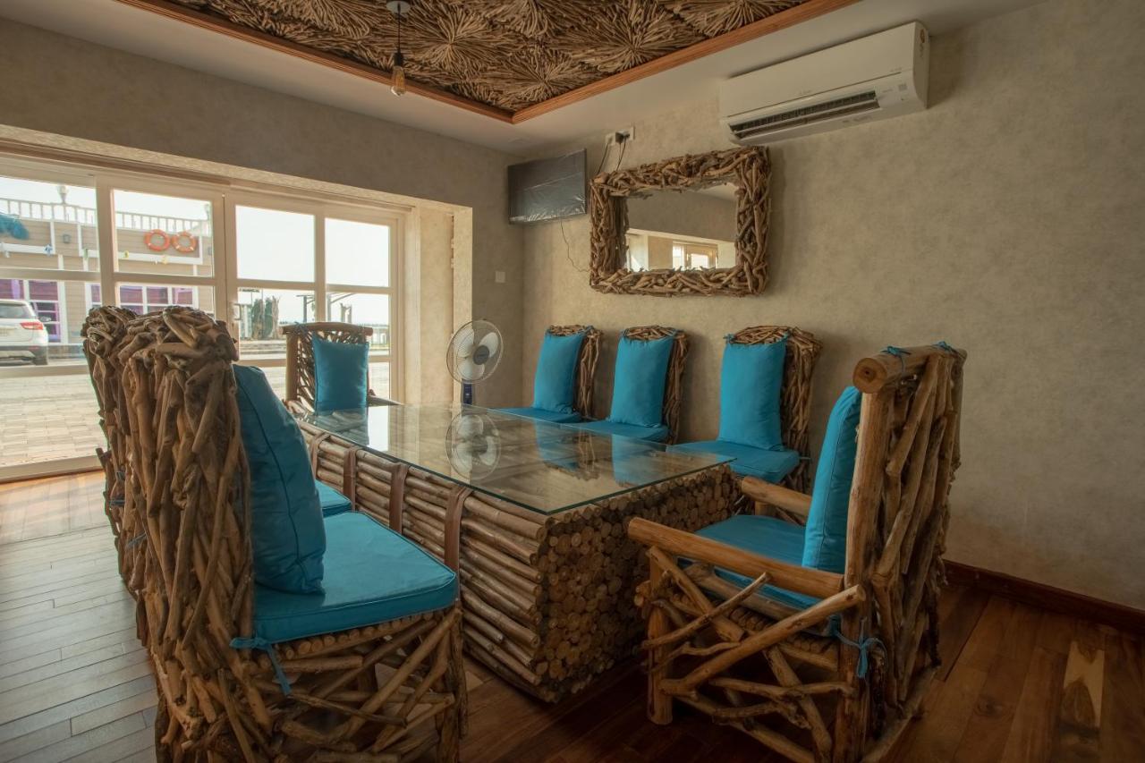 State Beach Resort And Spa Kannur Buitenkant foto