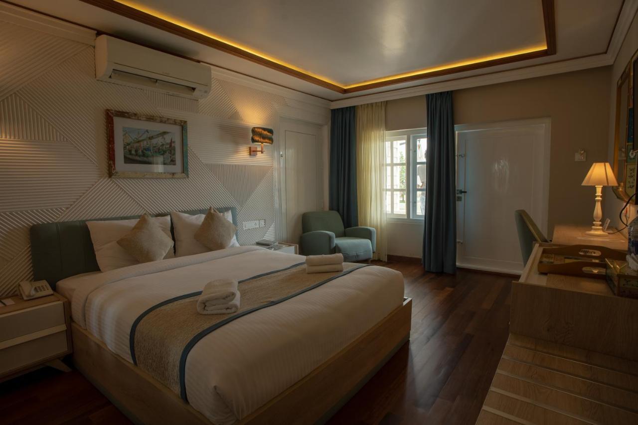 State Beach Resort And Spa Kannur Buitenkant foto
