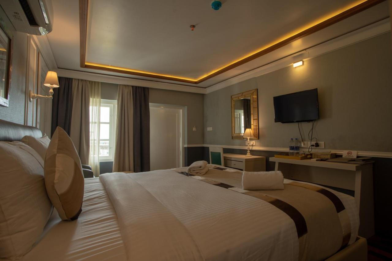 State Beach Resort And Spa Kannur Buitenkant foto