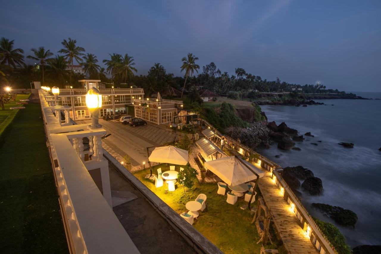 State Beach Resort And Spa Kannur Buitenkant foto