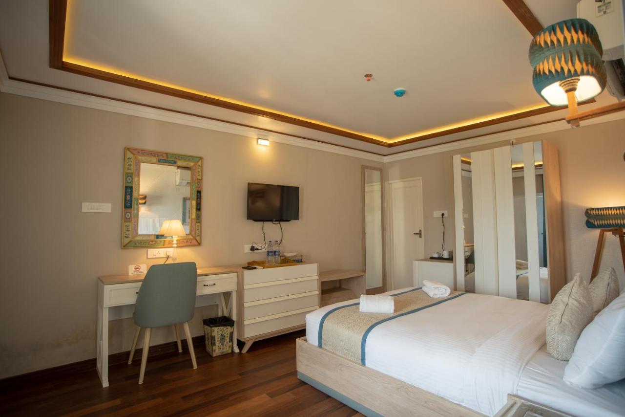 State Beach Resort And Spa Kannur Buitenkant foto